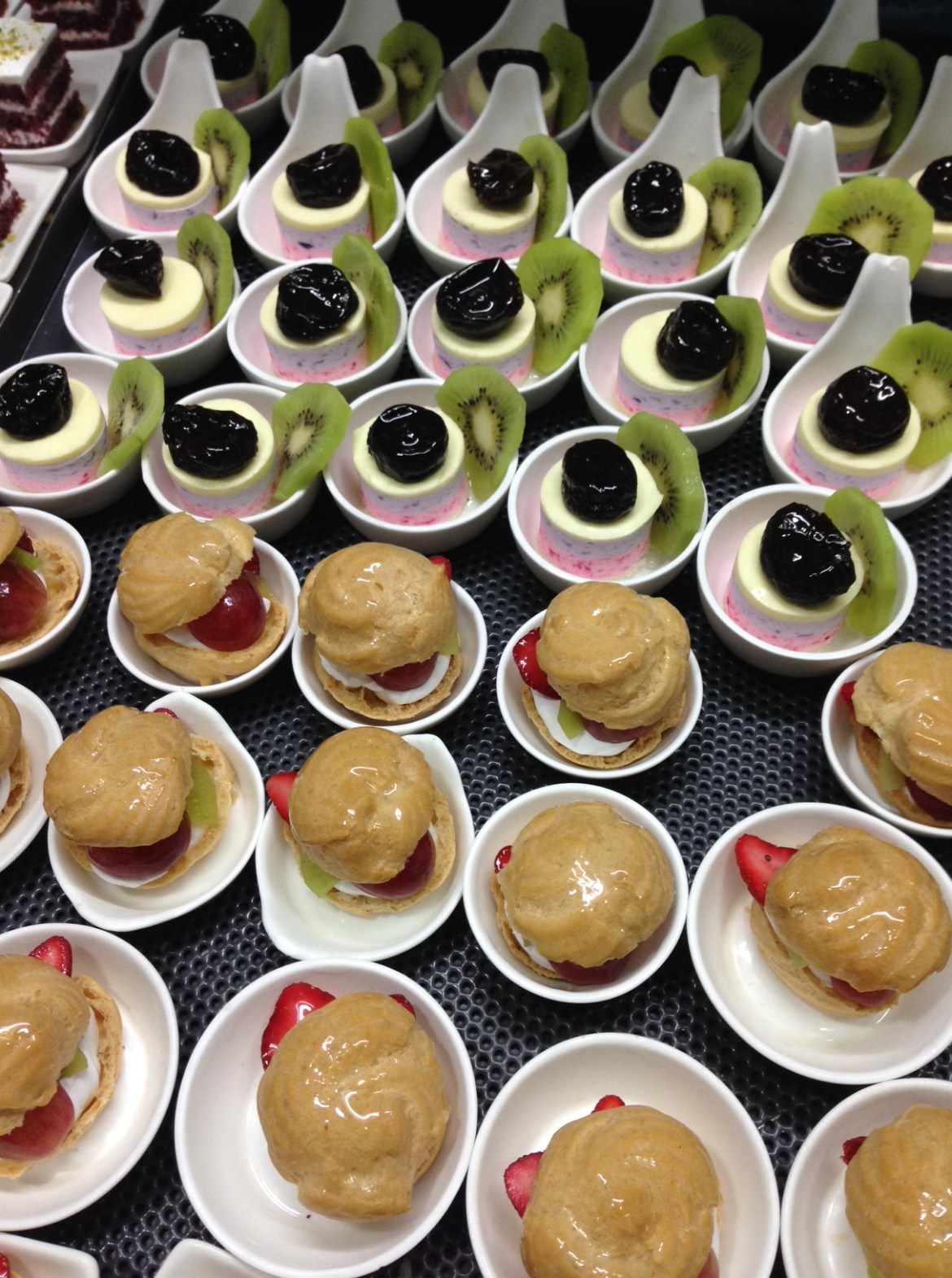 Cafe Mosaic at Taj Vivanta, Bangalore