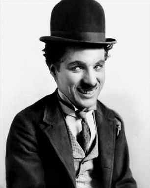 Charlie Chaplin in "The Tramp"