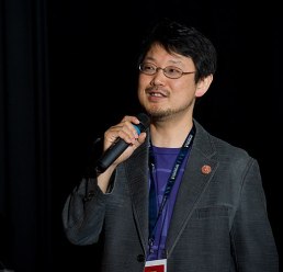 512px-Yukihiro_Matsumoto_EuRuKo_2011.jpg